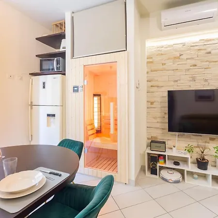 Saintgregory4 - With Infrared Sauna Apartment *
